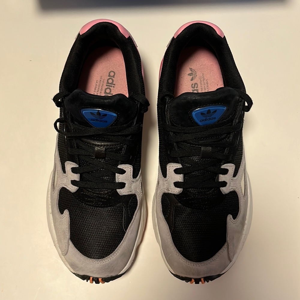 ADIDAS Falcon Womens Size 8.5